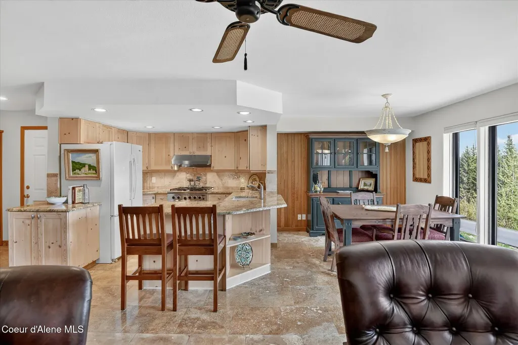 155 Crystal Springs Road Sandpoint ID 83864