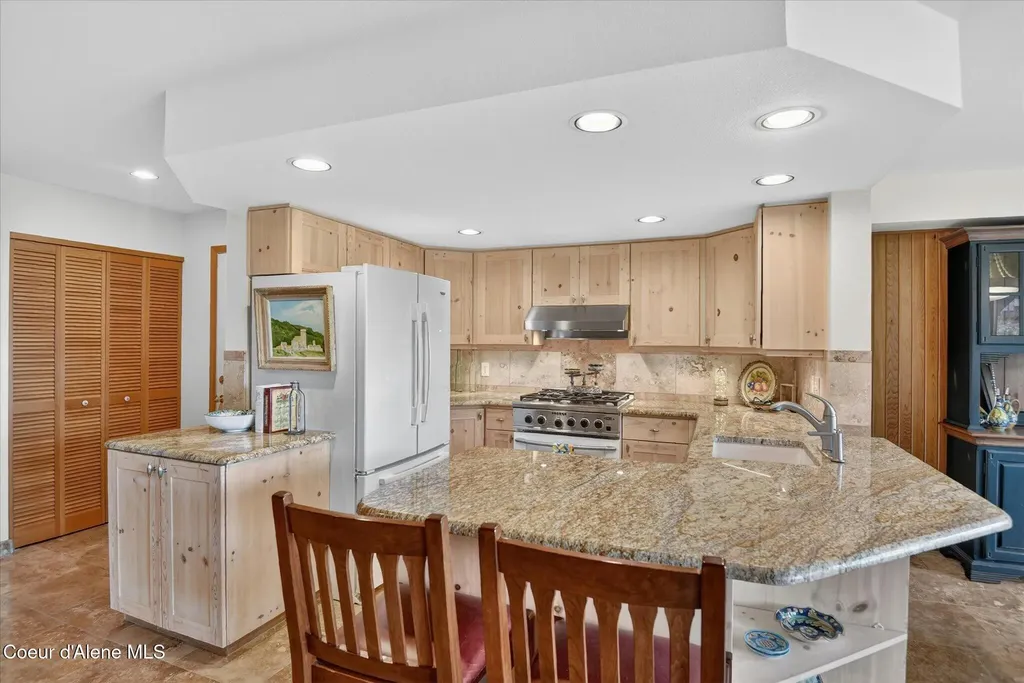 155 Crystal Springs Road Sandpoint ID 83864