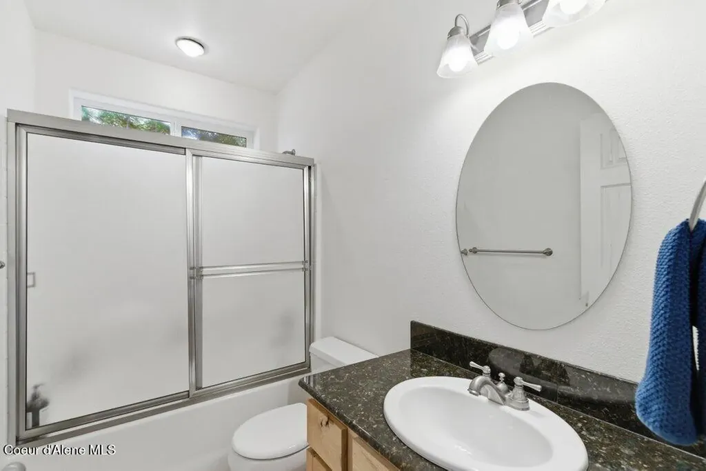 23216 N Teddy Loop Rathdrum ID 83858