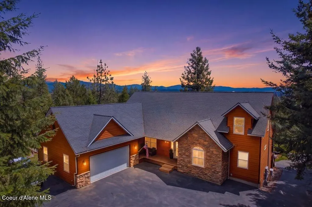 23216 N Teddy Loop Rathdrum ID 83858