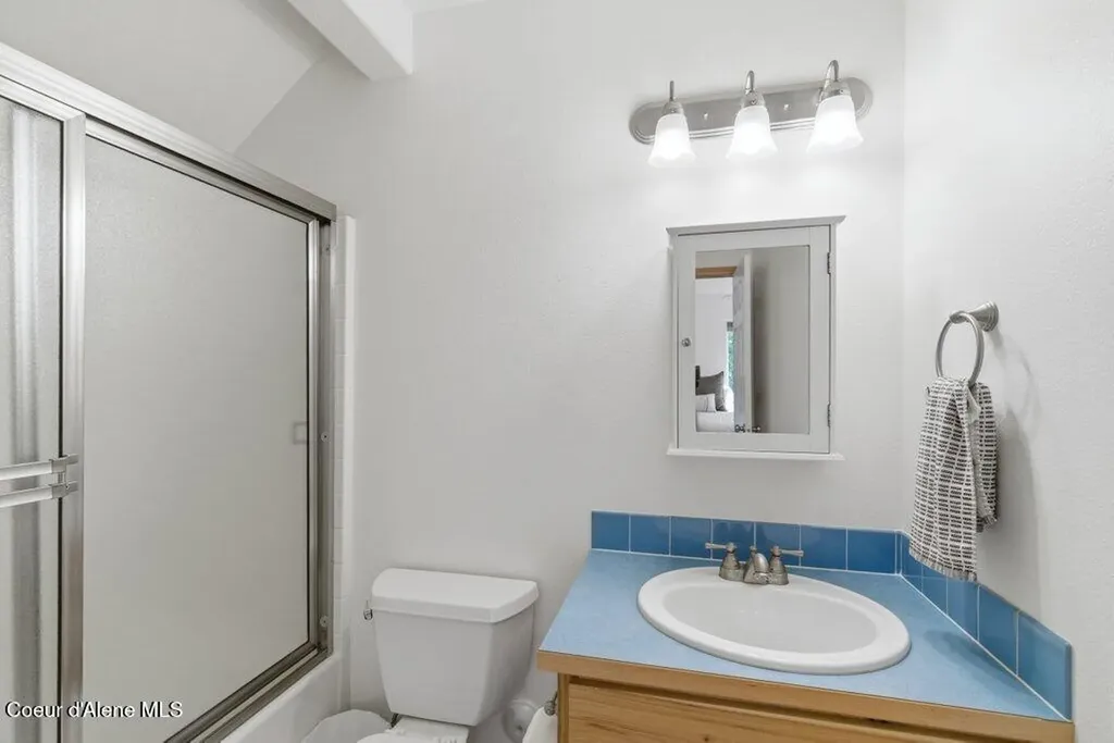 23216 N Teddy Loop Rathdrum ID 83858