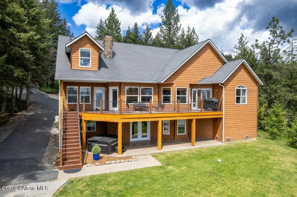 23216 N Teddy Loop Rathdrum ID 83858