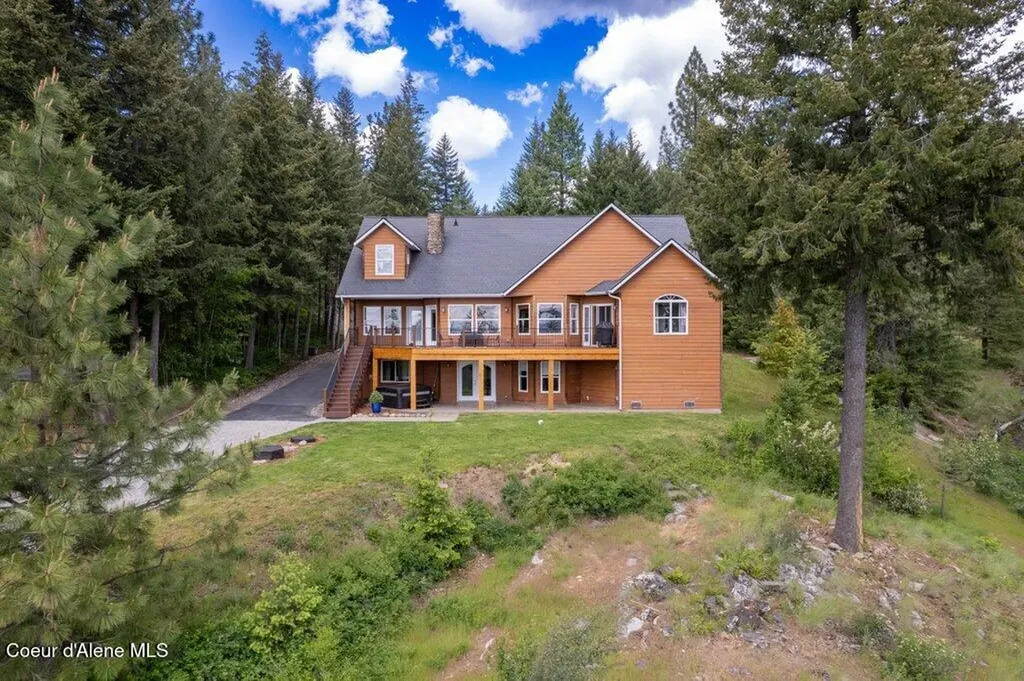 23216 N Teddy Loop Rathdrum ID 83858
