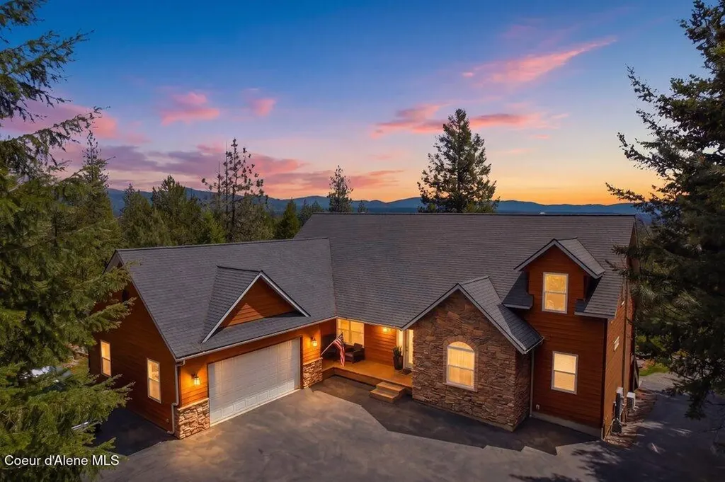 23216 N Teddy Loop Rathdrum ID 83858