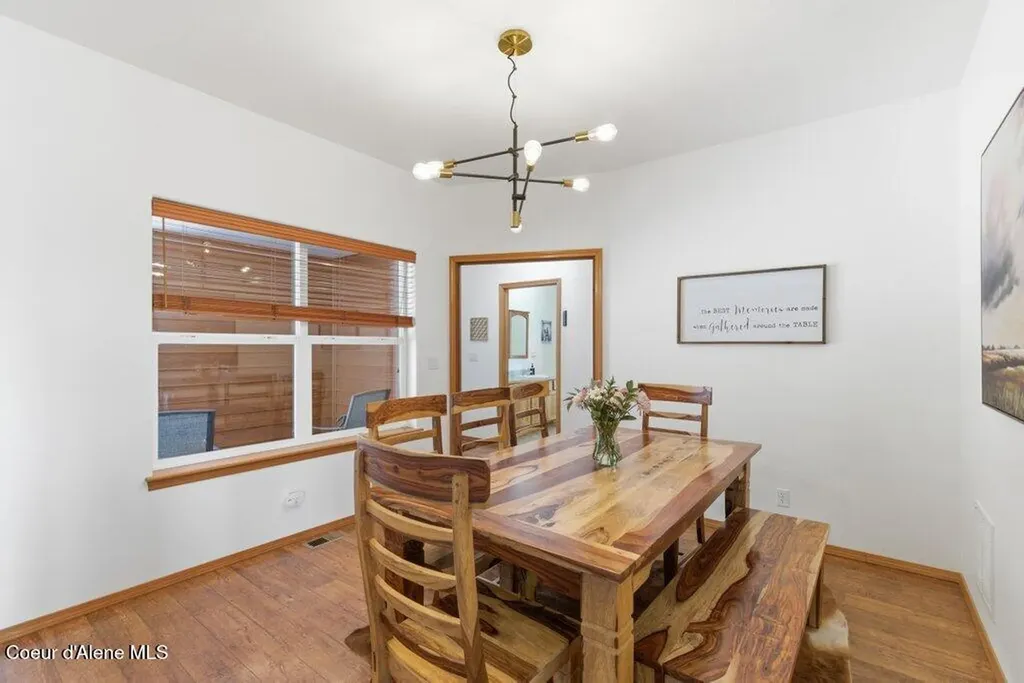 23216 N Teddy Loop Rathdrum ID 83858