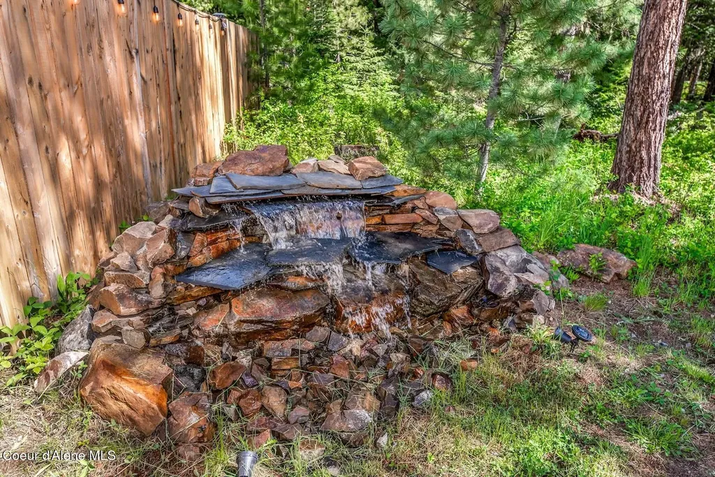 97 N Ryan Road Priest Lake ID 83856