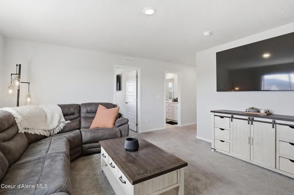 3146 N Coco Street Post Falls ID 83854