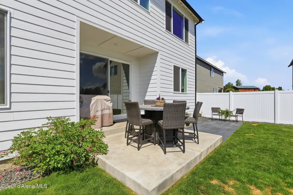 3146 N Coco Street Post Falls ID 83854