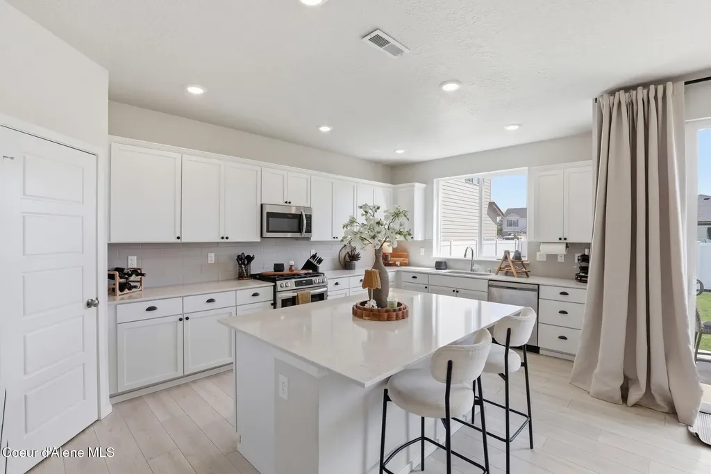 3146 N Coco Street Post Falls ID 83854