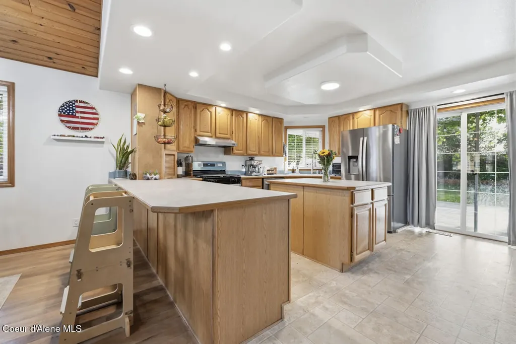 9353 N Finucane Drive Hayden ID 83835