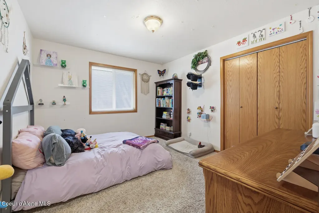 9353 N Finucane Drive Hayden ID 83835