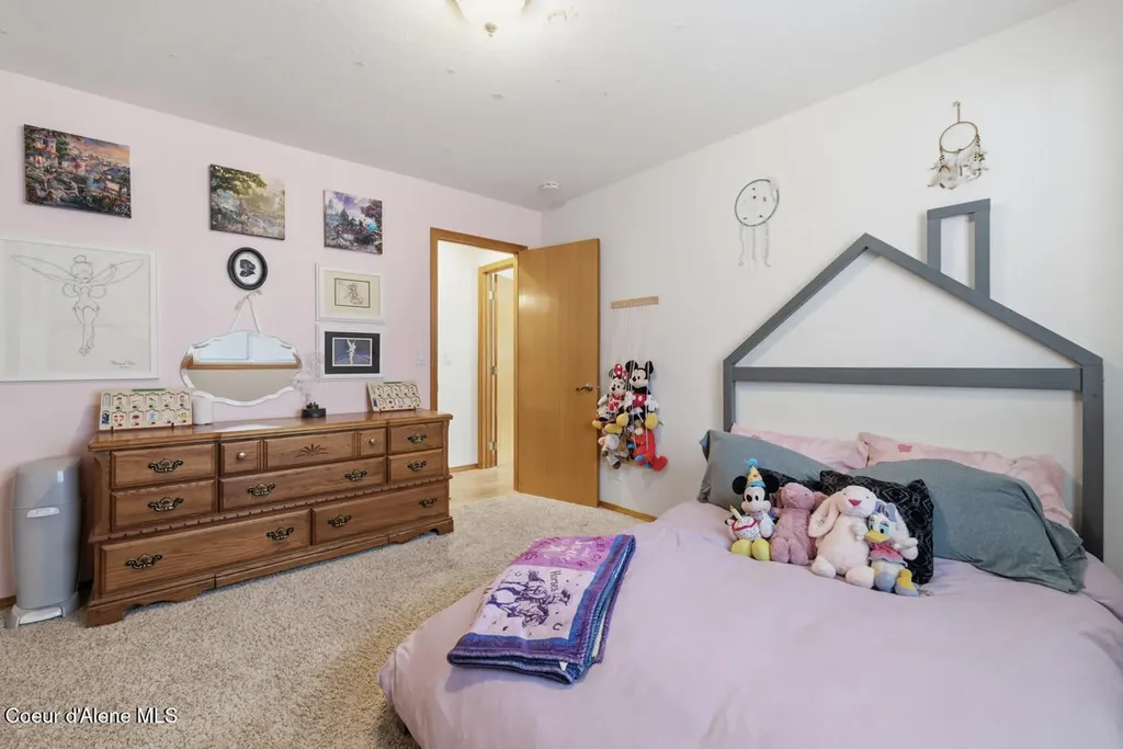 9353 N Finucane Drive Hayden ID 83835