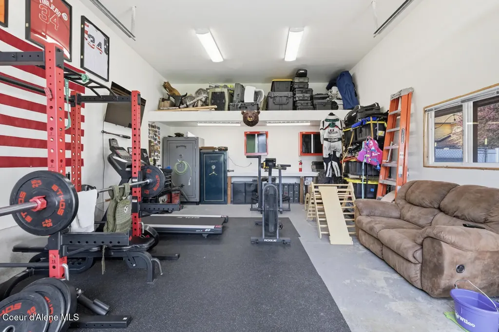 9353 N Finucane Drive Hayden ID 83835