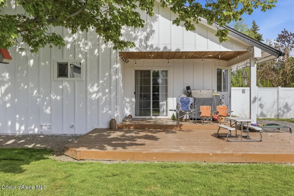 9353 N Finucane Drive Hayden ID 83835