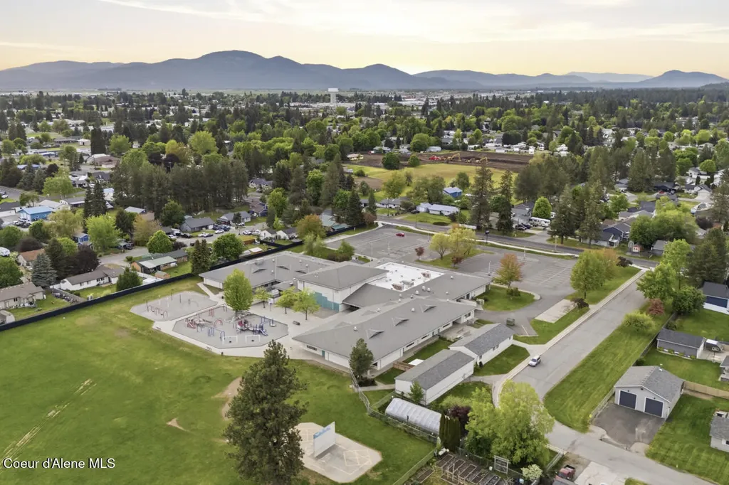 9353 N Finucane Drive Hayden ID 83835