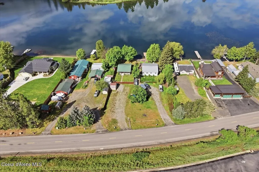 6927 W Maine Street Spirit Lake ID 83869