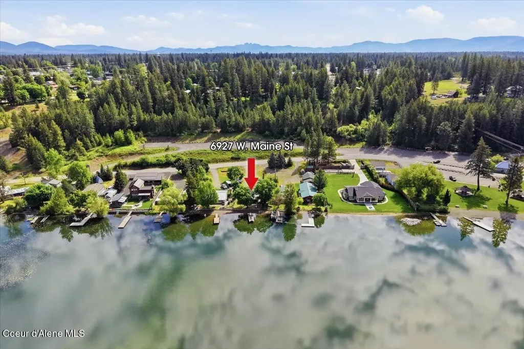 6927 W Maine Street Spirit Lake ID 83869