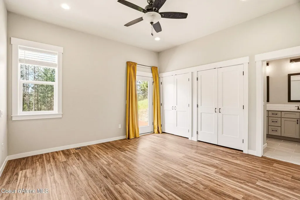 40083 Lake Terrace Court Loon Lake WA 99148
