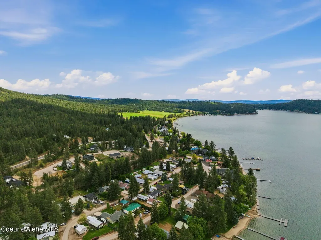 40083 Lake Terrace Court Loon Lake WA 99148
