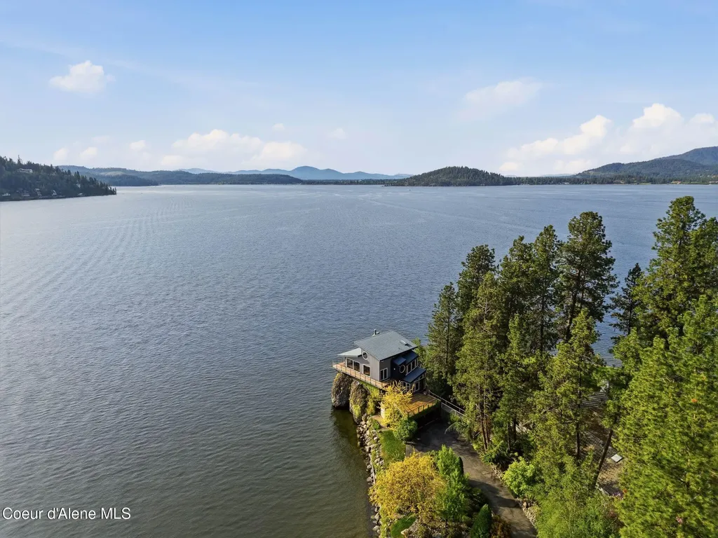 4383 S Arrow Point Drive Harrison ID 83833