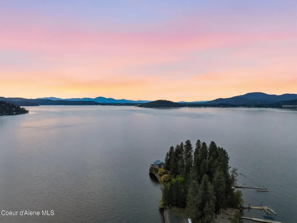 4383 S Arrow Point Drive Harrison ID 83833