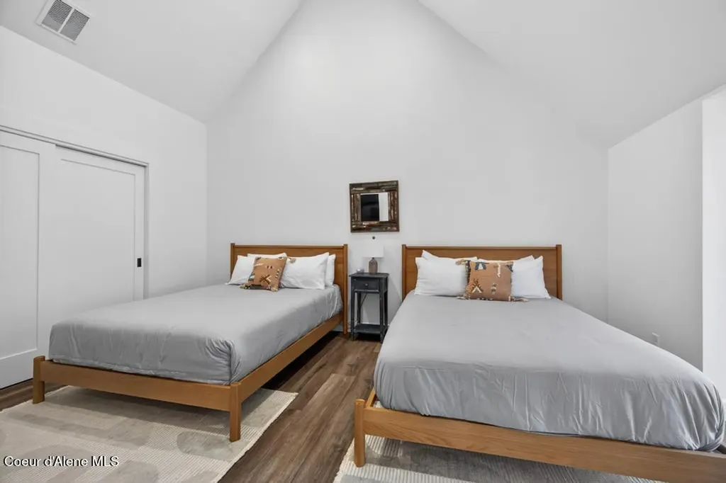 302 S Idaho Club Drive Sandpoint ID 83864