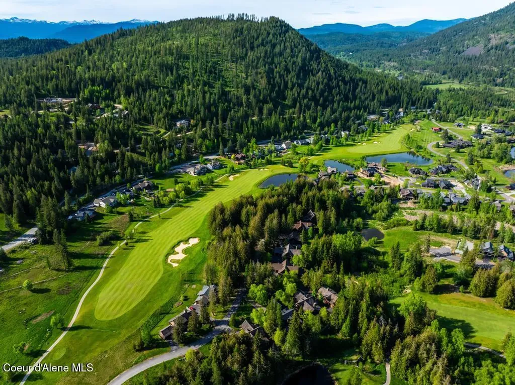 302 S Idaho Club Drive Sandpoint ID 83864