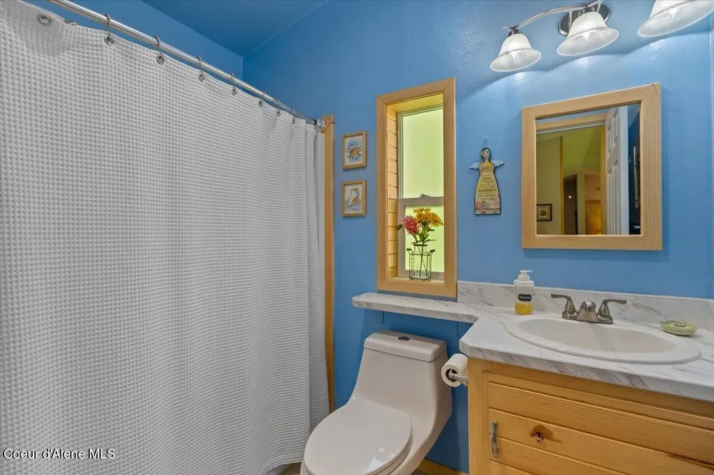594 Hidden Valley Road Sandpoint ID 83864