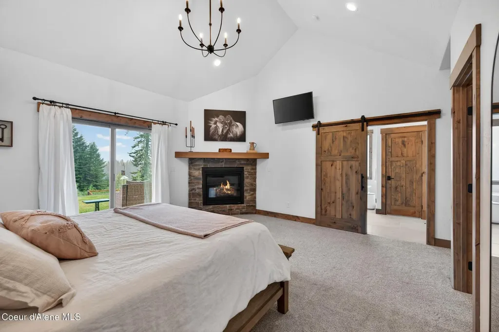 17661 N Richards Drive Hayden ID 83835