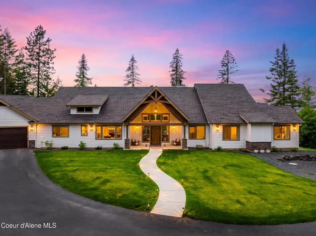 17661 N Richards Drive Hayden ID 83835