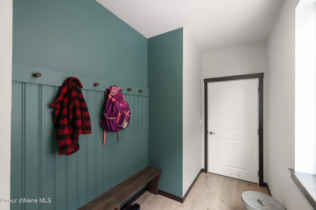 3366 N Cyprus Fox Loop Post Falls ID 83854