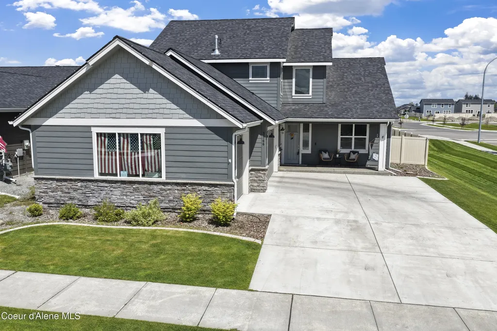 3366 N Cyprus Fox Loop Post Falls ID 83854