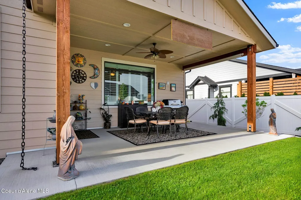 8108 W Splitrail Avenue Rathdrum ID 83858