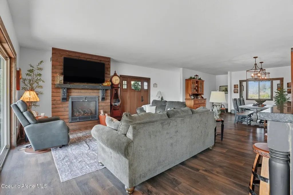 530 Cottonwood Drive St. Maries ID 83861