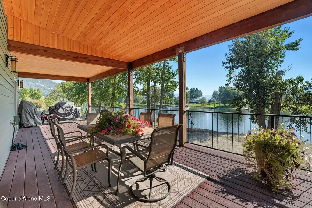 530 Cottonwood Drive St. Maries ID 83861