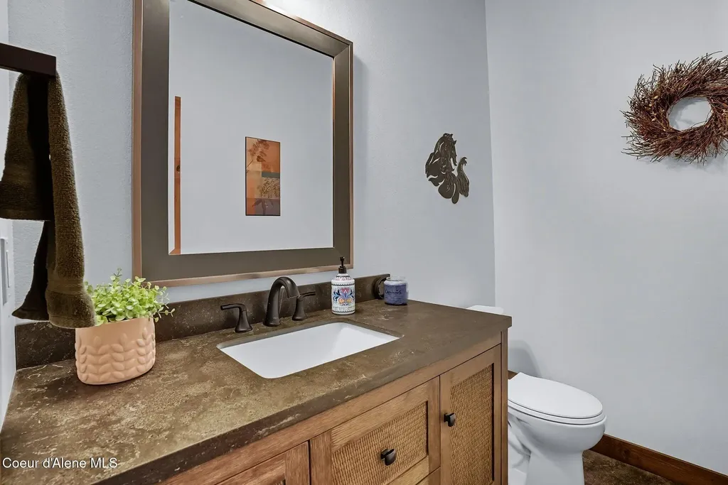 530 Cottonwood Drive St. Maries ID 83861