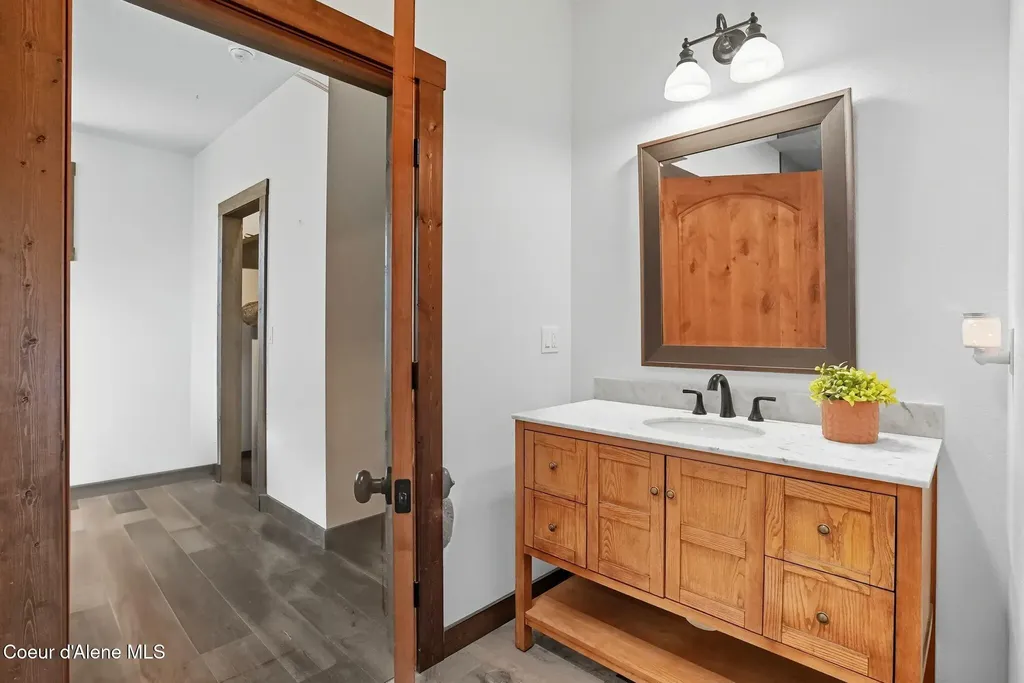 530 Cottonwood Drive St. Maries ID 83861