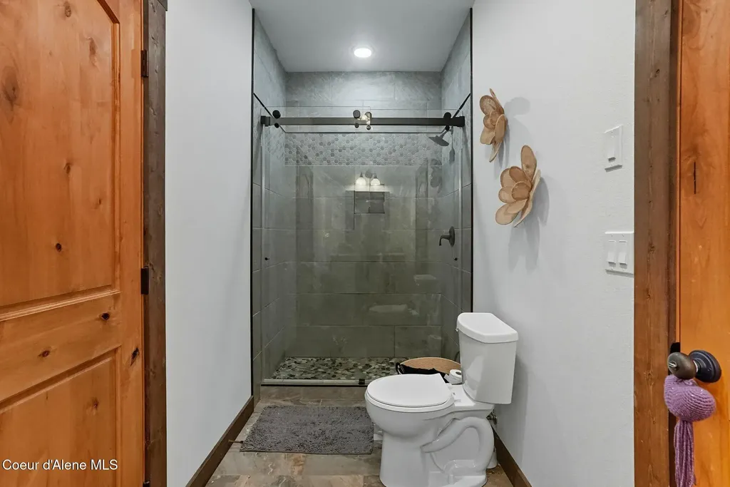 530 Cottonwood Drive St. Maries ID 83861