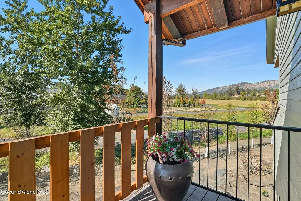 530 Cottonwood Drive St. Maries ID 83861