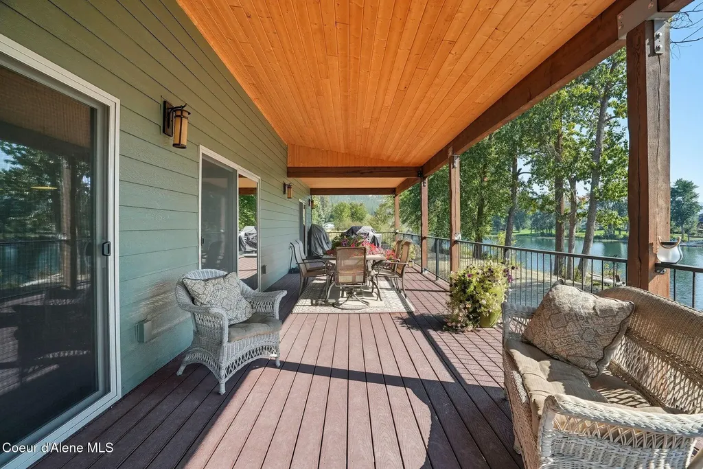 530 Cottonwood Drive St. Maries ID 83861