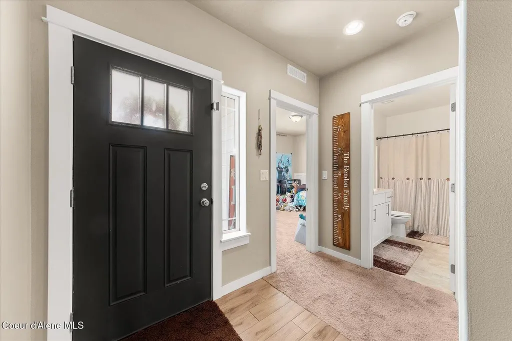4735 N Connery Loop Post Falls ID 83854