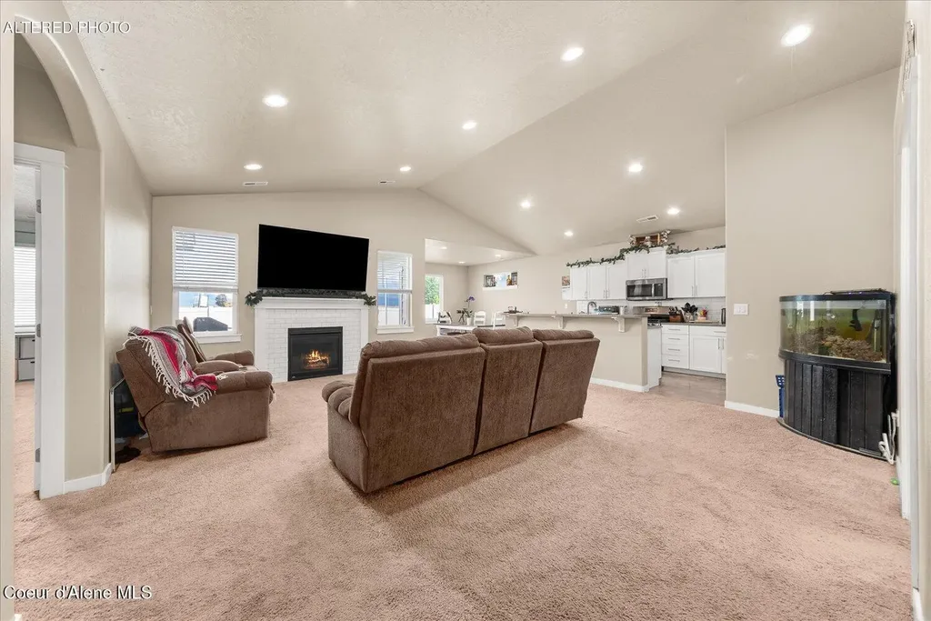 4735 N Connery Loop Post Falls ID 83854