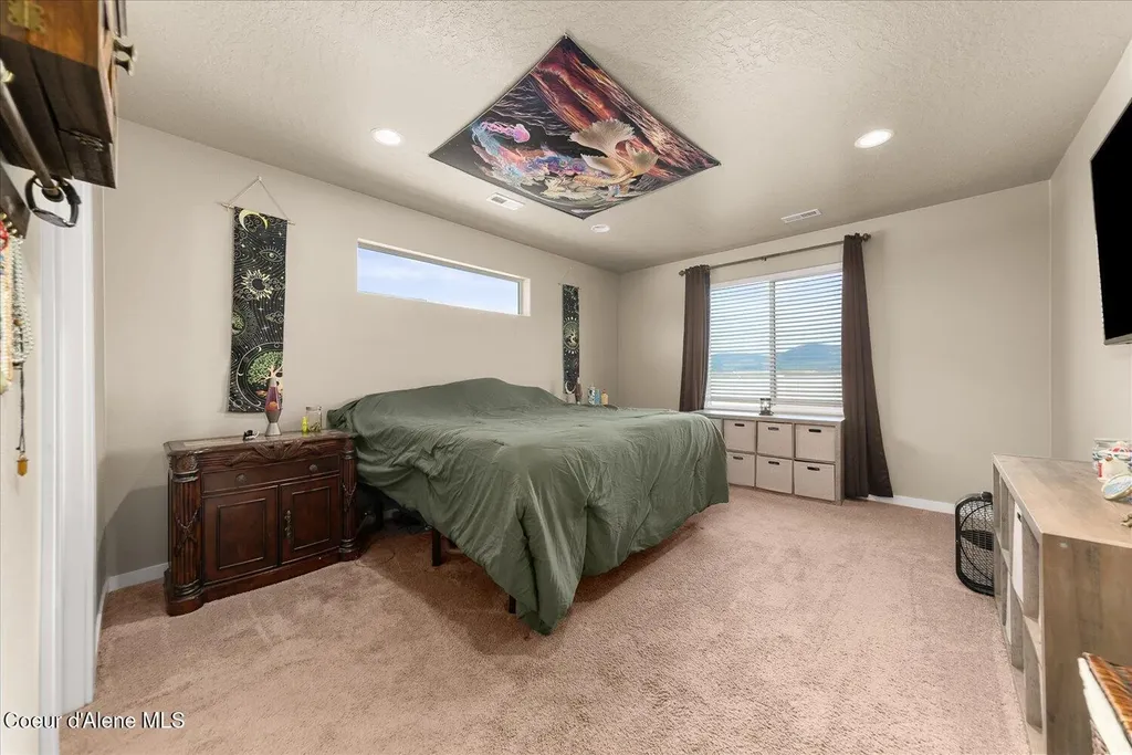 4735 N Connery Loop Post Falls ID 83854