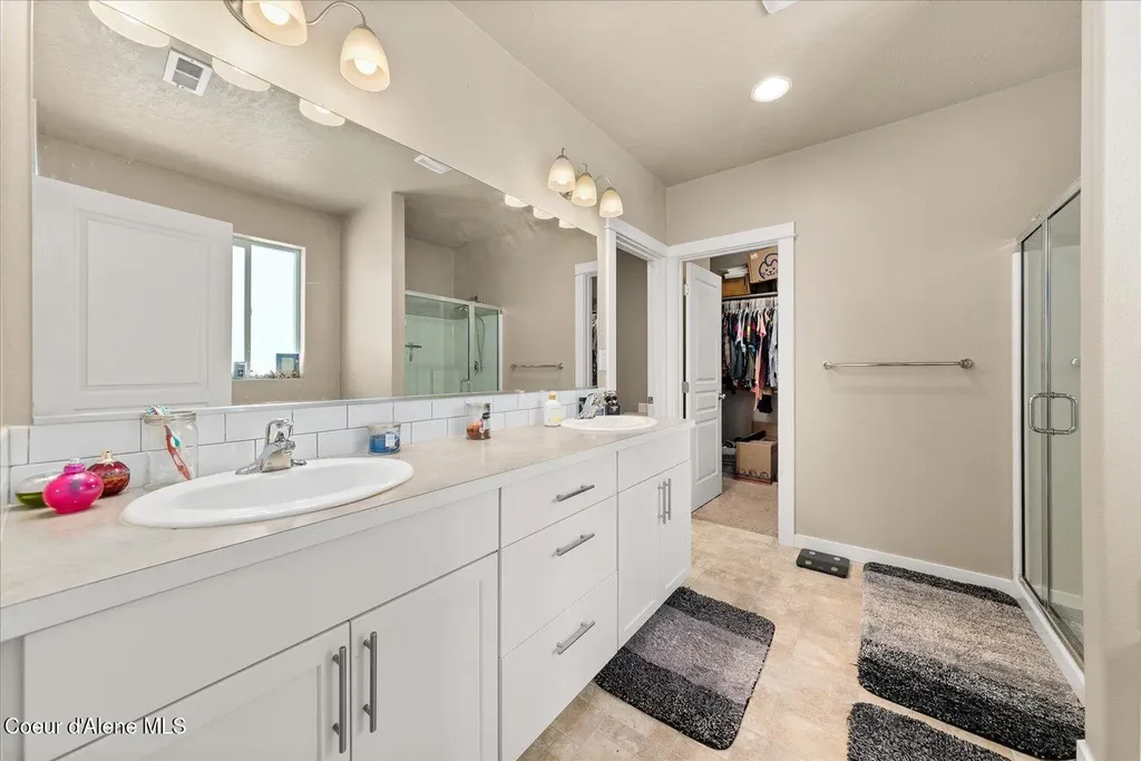 4735 N Connery Loop Post Falls ID 83854