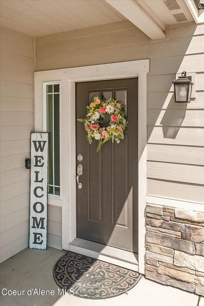 4735 N Connery Loop Post Falls ID 83854