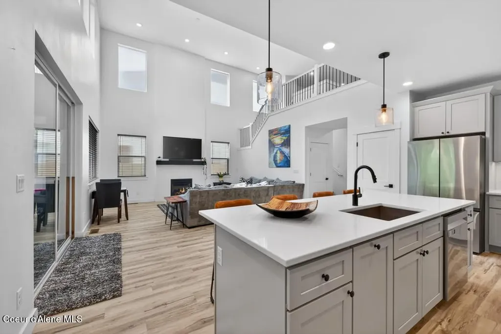 1814 Herring Avenue Sandpoint ID 83864