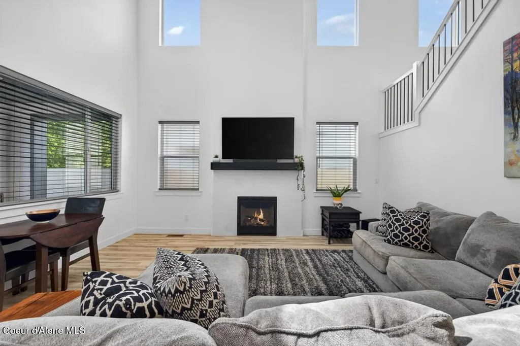 1814 Herring Avenue Sandpoint ID 83864