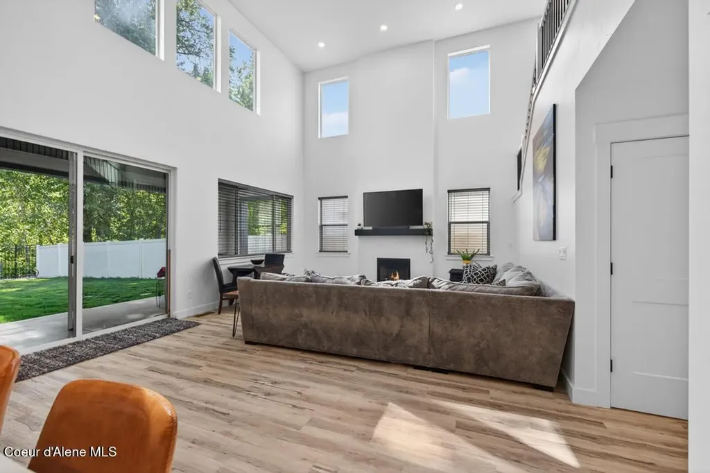 1814 Herring Avenue Sandpoint ID 83864