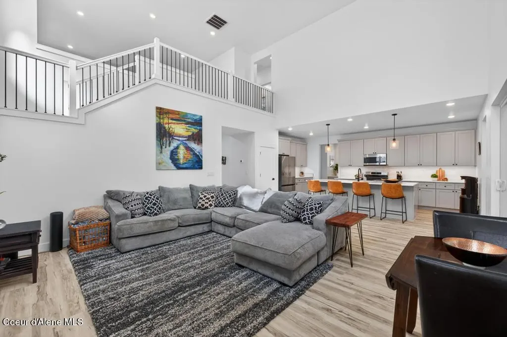 1814 Herring Avenue Sandpoint ID 83864