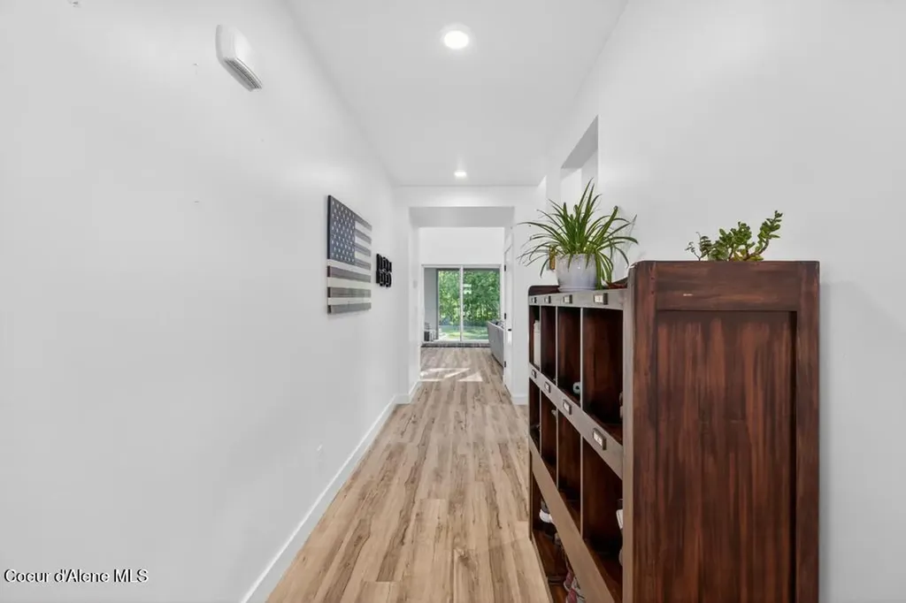 1814 Herring Avenue Sandpoint ID 83864